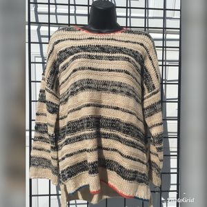 Women’s long sleeve sweater